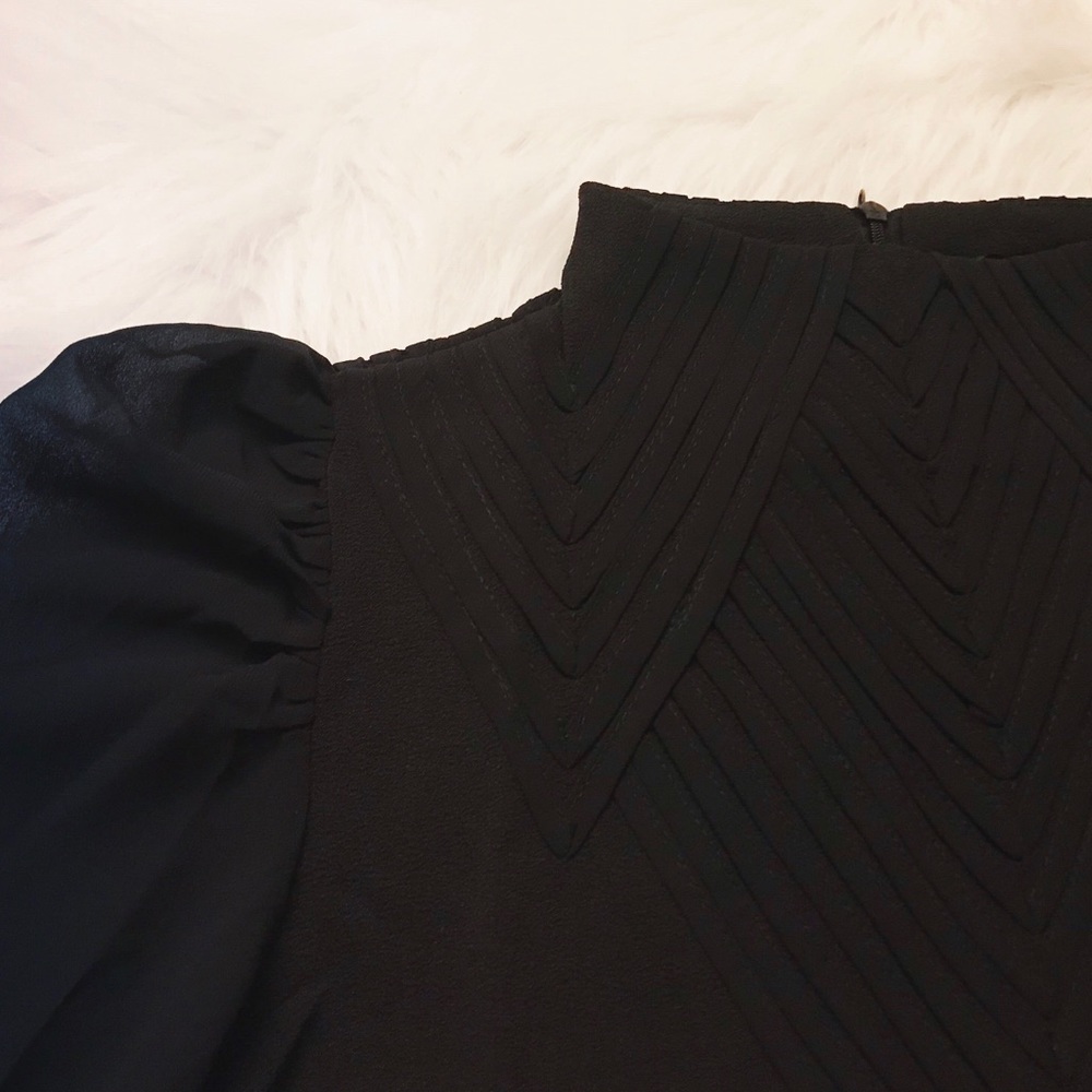 Black decorative high neck blouse - Picture 5 of 6